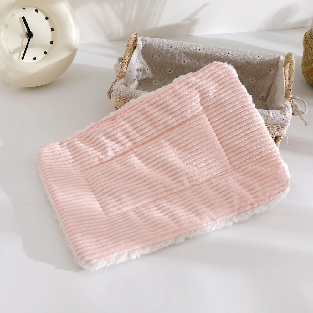 Warm Autumn Winter Solid Fleece Bed Soft Lint Sleep Mat Nest  Plush Mat Bed for Small Animal Hedgehog Hamster Rabbit Bird Mats